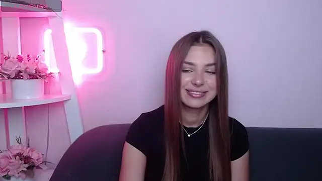 Snapshot of MilanaAngelAs chatting on July 26, 4:42 am MilanaAngelAs online show from July 26, 4:42 am