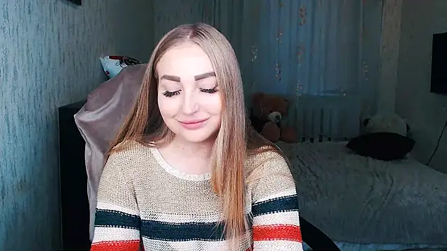  KittyBoo online show from December 21, 8:10 am