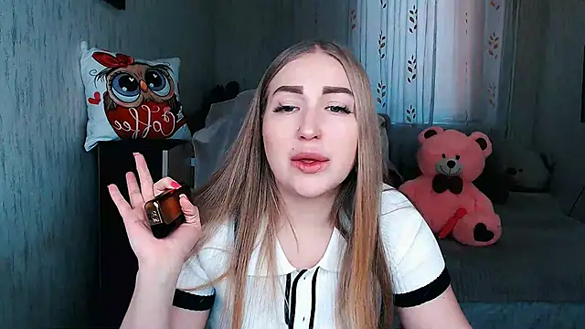  KittyBoo online show from March 13, 7:04 am