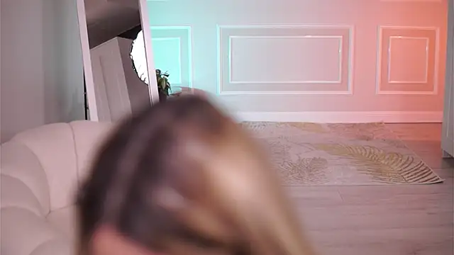 EvaZane online show from December 3, 9:46 pm