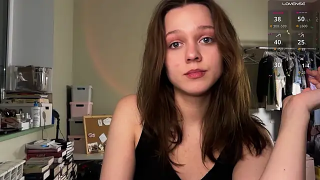 Addelin Moon online show from November 6, 5:36 pm