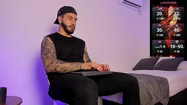 Matt Ferrer online show from March 3, 8:00 pm