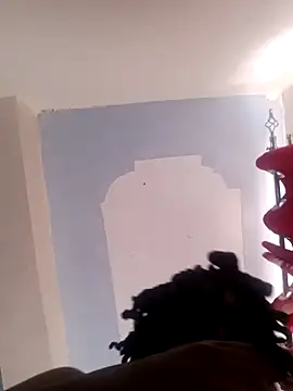 KikiLovesD online show from March 12, 10:59 am