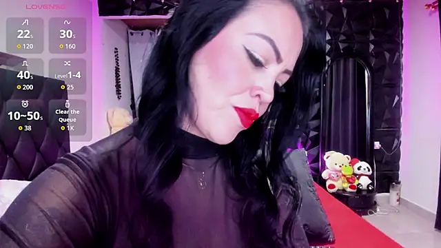 charlottemeyerr online show from November 16, 9:42 pm