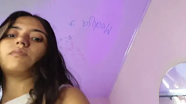 Snapshot of ViolettaSummer chatting on February 1, 5:58 pm ViolettaSummer online show from February 1, 5:58 pm