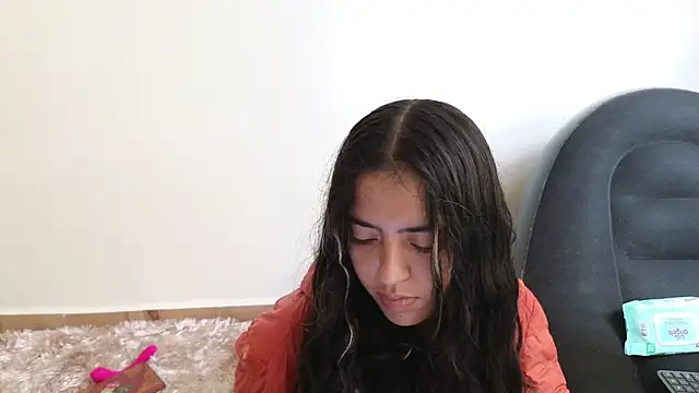 Snapshot of ViolettaSummer chatting on March 20, 12:00 pm ViolettaSummer online show from March 20, 12:00 pm