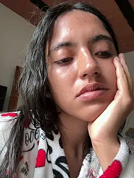 ViolettaSummer online show from March 5, 9:33 pm