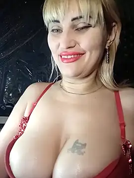 Freya Milf online show from February 24, 6:15 pm