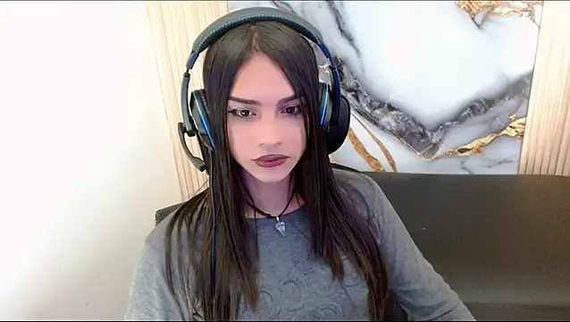 Snapshot of Dollbehavior_ chatting on September 12, 4:01 am Dollbehavior online show from September 12, 4:01 am