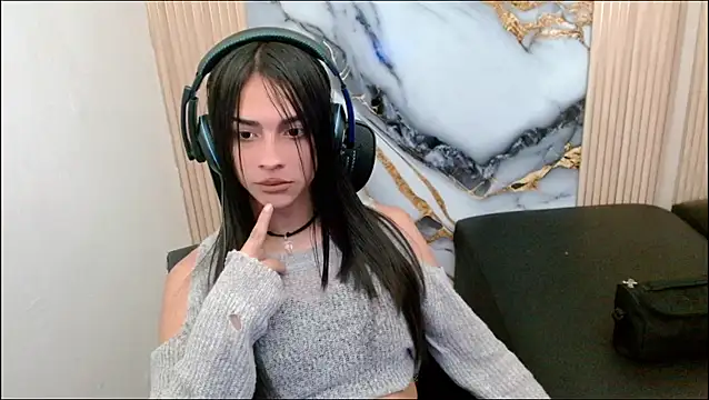 Snapshot of Dollbehavior_ chatting on September 15, 3:17 am Dollbehavior online show from September 15, 3:17 am