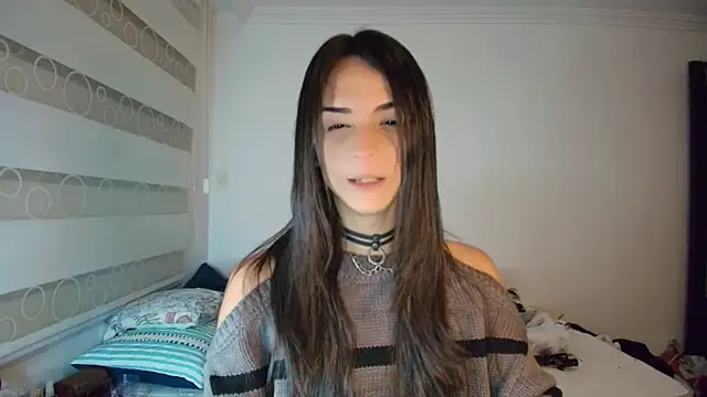 Snapshot of Dollbehavior_ chatting on October 12, 5:28 am Dollbehavior online show from October 12, 5:28 am