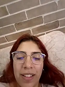 Snapshot of Rousse_Collinss chatting on December 13, 4:43 am Rousse Collinss online show from December 13, 4:43 am