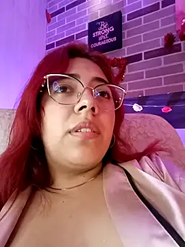 Snapshot of Rousse_Collinss chatting on March 9, 7:37 pm Rousse Collinss online show from March 9, 7:37 pm