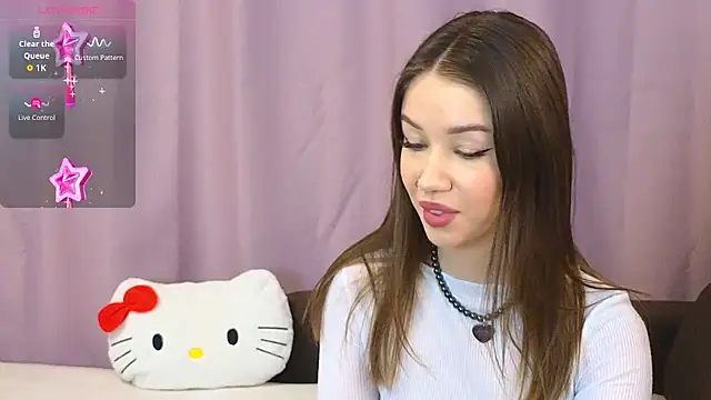 ellie kramer online show from February 3, 9:09 pm