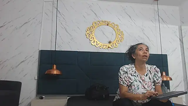 Snapshot of chanel_grant chatting on May 14, 5:31 pm chanel grant online show from May 14, 5:31 pm