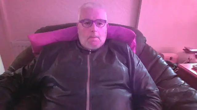 Leatherman63 online show from July 19, 6:50 am