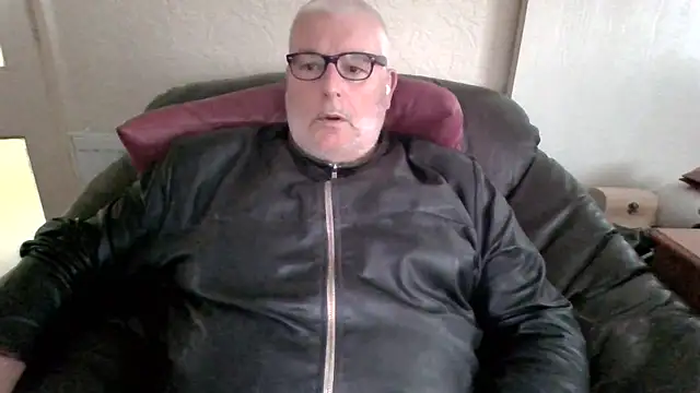 Leatherman63 online show from July 22, 5:54 am