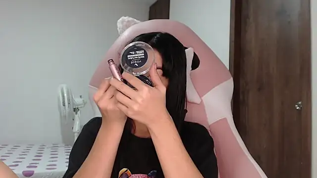 Caribbean beauty  online show from March 16, 1:38 am