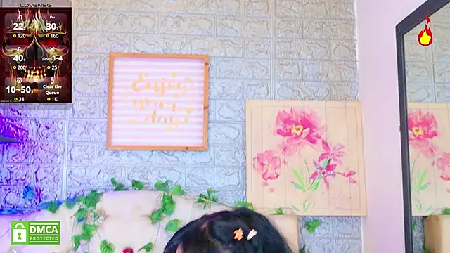 Snapshot of REDHOTTER_ chatting on November 29, 8:12 pm REDHOTTER online show from November 29, 8:12 pm