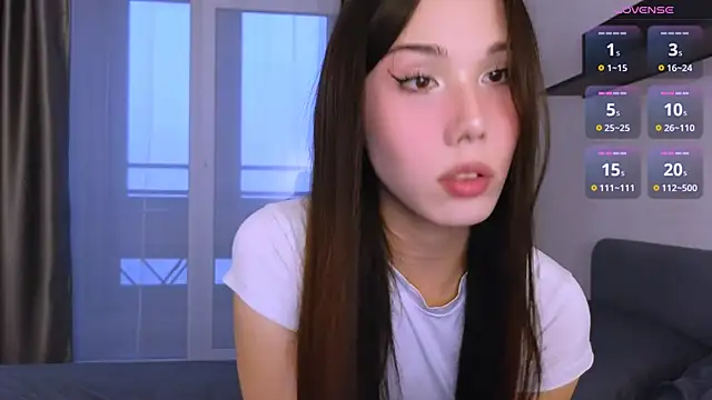 Kaia Sunshine Mia online show from December 19, 12:45 pm