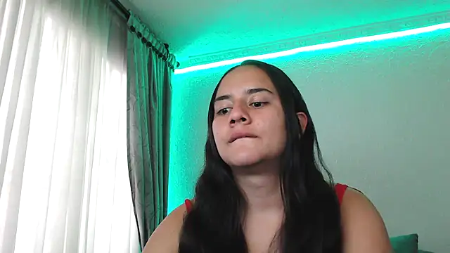 Snapshot of Lexyevans chatting on February 1, 8:47 pm Lexyevans online show from February 1, 8:47 pm