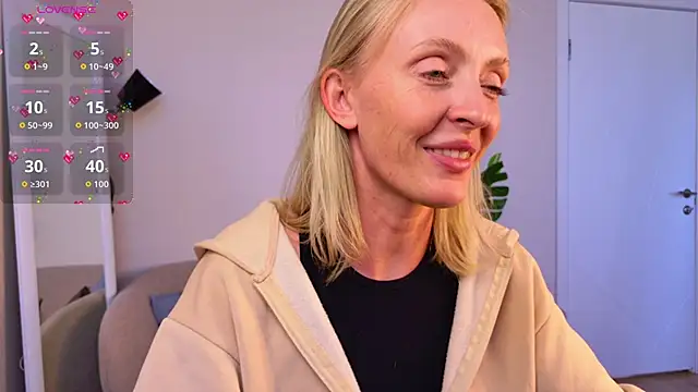 Snapshot of sexuallycorrecte chatting on March 27, 1:55 pm sexuallycorrecte online show from March 27, 1:55 pm