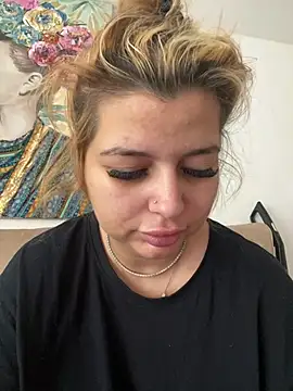 Snapshot of AllysonK chatting on June 26, 12:09 pm AllysonK online show from June 26, 12:09 pm