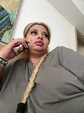 Snapshot of AllysonK chatting on July 15, 12:21 pm AllysonK online show from July 15, 12:21 pm