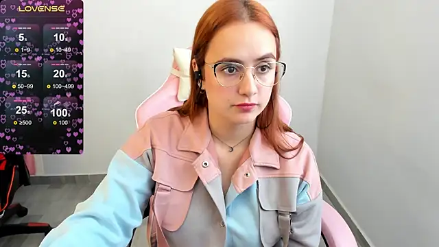 maryluna95 online show from January 4, 8:16 pm