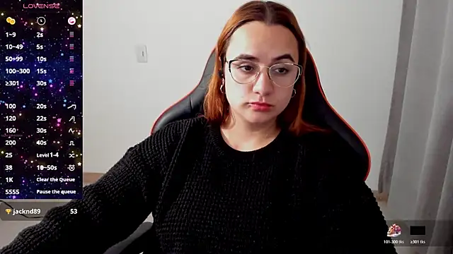 maryluna95 online show from October 29, 2:36 am