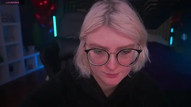 CoolTatis online show from February 16, 1:27 pm