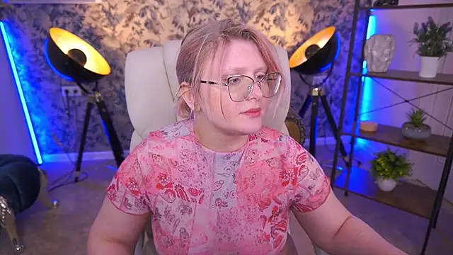 CoolTatis online show from June 22, 12:46 pm