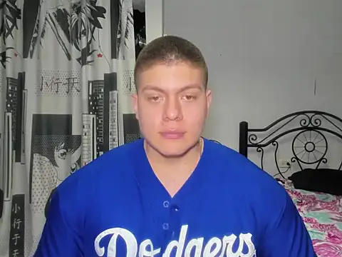 Snapshot of regan_jhonso chatting on January 10, 11:45 am regan jhonso online show from January 10, 11:45 am