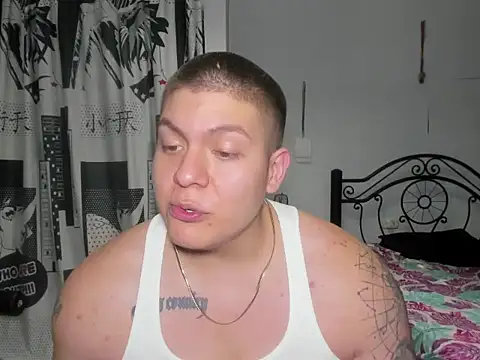 Snapshot of regan_jhonso chatting on February 5, 9:03 am regan jhonso online show from February 5, 9:03 am