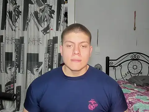 Snapshot of regan_jhonso chatting on February 15, 4:53 am regan jhonso online show from February 15, 4:53 am