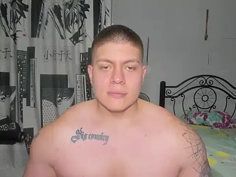 Snapshot of regan_jhonso chatting on March 23, 2:04 am regan jhonso online show from March 23, 2:04 am