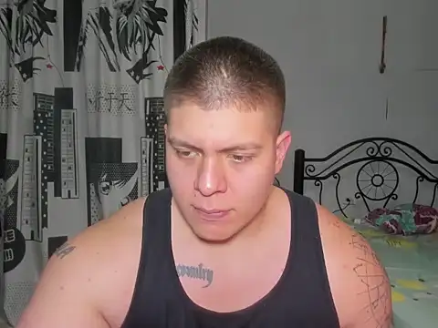 Snapshot of regan_jhonso chatting on March 26, 4:18 am regan jhonso online show from March 26, 4:18 am