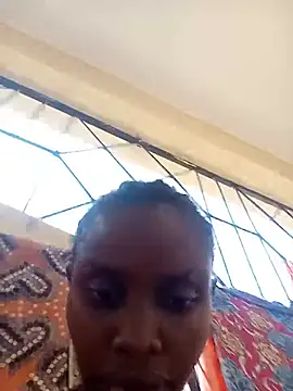 Snapshot of zainabsmile chatting on May 23, 2:43 pm zainabsmile online show from May 23, 2:43 pm