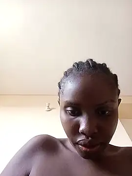 Snapshot of zainabsmile chatting on July 16, 12:33 pm zainabsmile online show from July 16, 12:33 pm