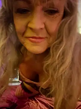 Snapshot of annika_lately chatting on May 16, 6:07 pm annika lately online show from May 16, 6:07 pm