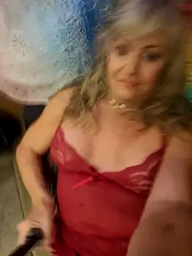 Snapshot of annika_lately chatting on June 11, 4:10 am annika lately online show from June 11, 4:10 am