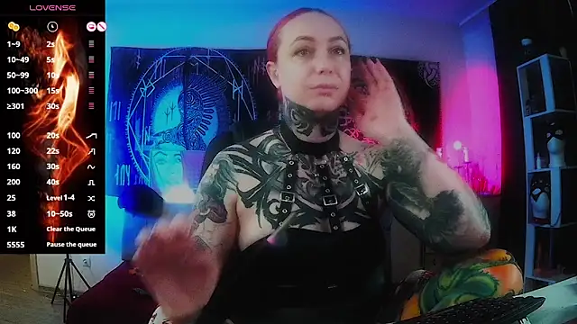 miss jenna lovee online show from April 13, 12:49 am