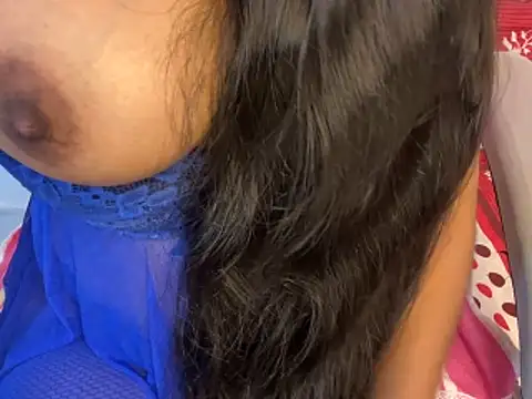 Snapshot of roshni-5 chatting on May 11, 5:54 pm roshni-5 online show from May 11, 5:54 pm