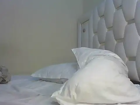 Snapshot of hairy_pussy4 chatting on July 30, 1:43 pm hairy pussy4 online show from July 30, 1:43 pm