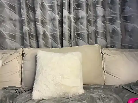 Chocolate queen2 online show from October 21, 7:20 am