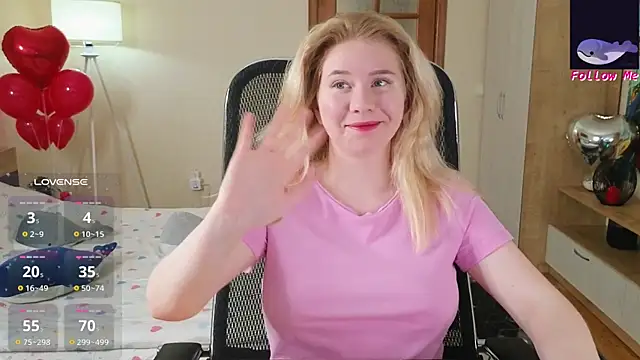 D0nna  online show from February 13, 10:11 pm