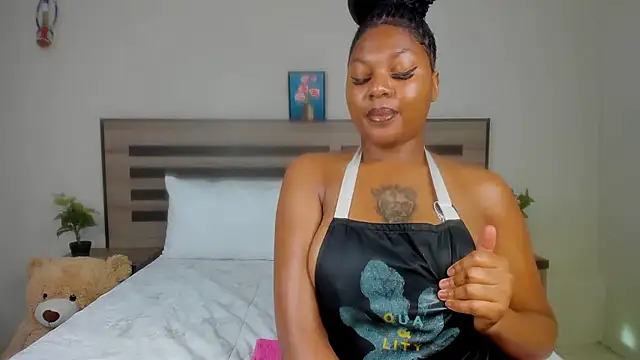 Renee-18 online show from December 8, 5:07 am