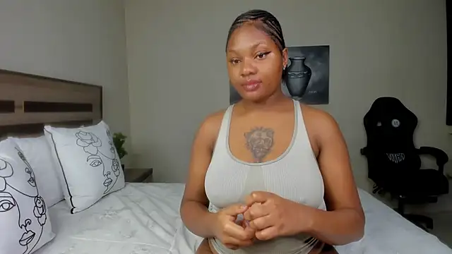 Renee-18 online show from February 11, 3:50 am