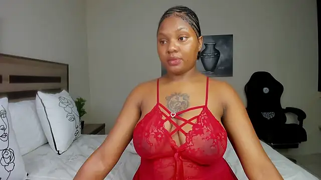 Renee-18 online show from February 12, 9:33 pm