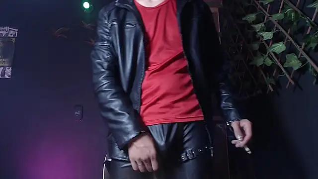 Dicaprioo  online show from October 19, 6:41 pm